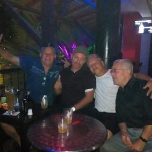 Meet your Posher, Hector